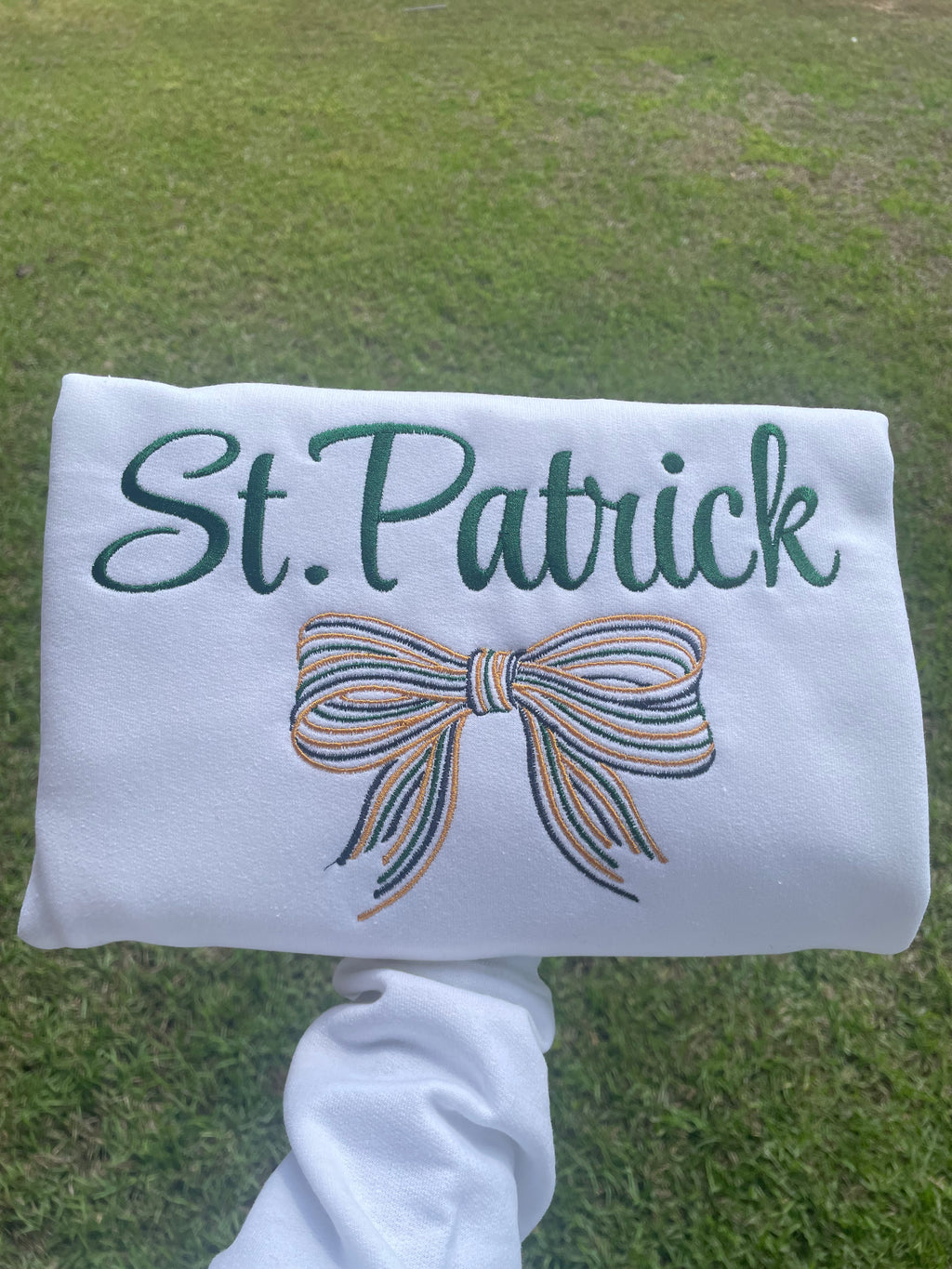 St.Patrick Multi Color Bow Sweatshirt